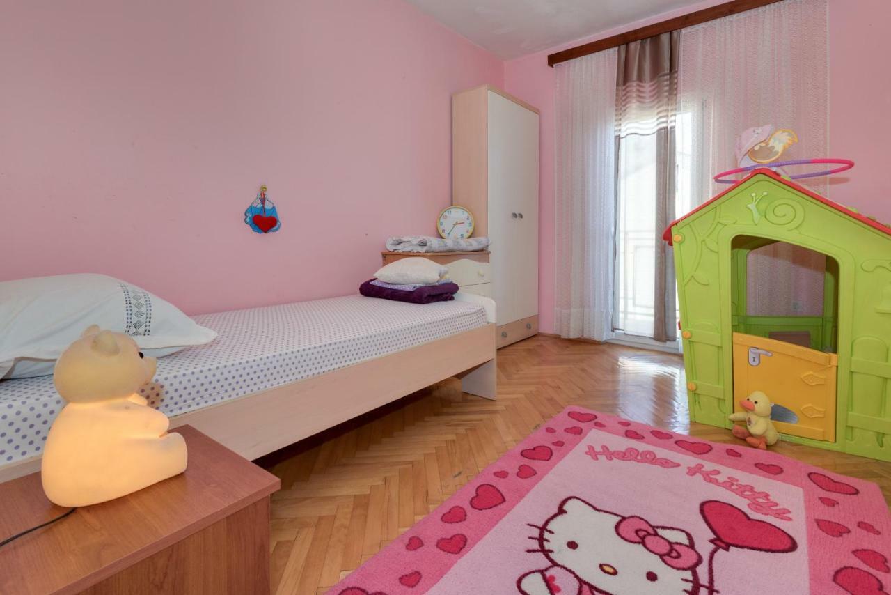 Lara Apartment ชิเบนิก ภายนอก รูปภาพ
